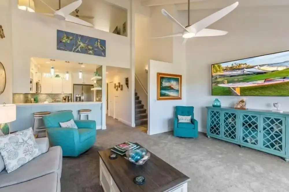 Maui Kamaole, #i215 2 Bedroom Condo by RedAwning