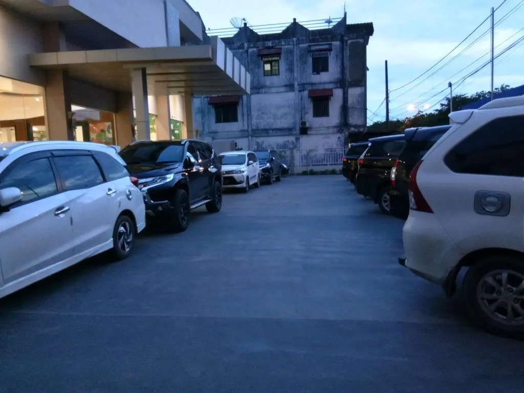 Seventeen Hotel
