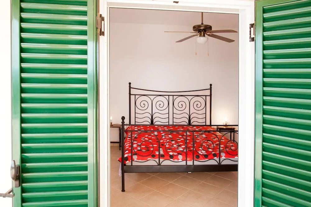 Villa With 4 Bedrooms in Porto Cheli, With Wonderful sea View, Private