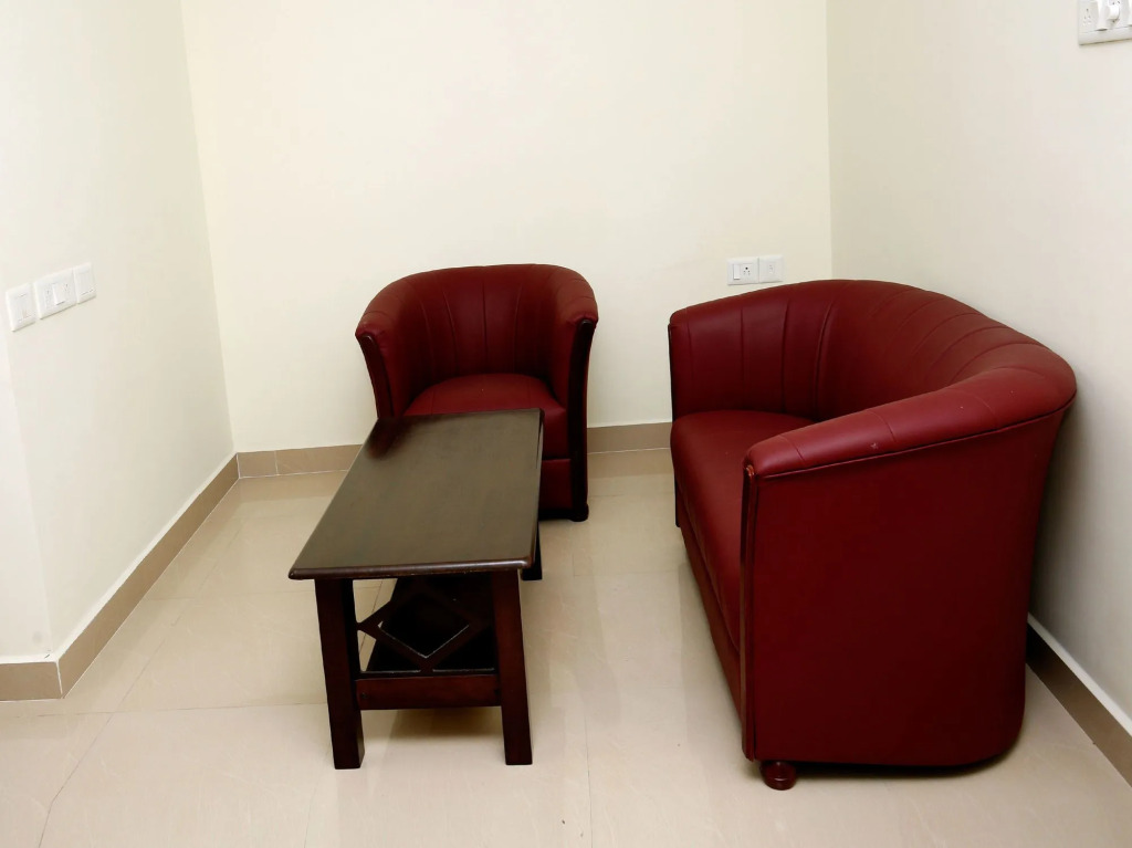 OYO Flagship 10051 Hotel Tyche Stays
