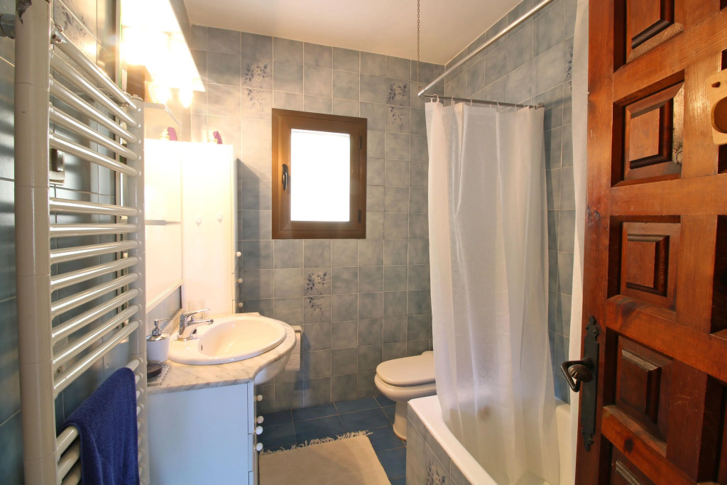 Holiday Home Ebi by Interhome