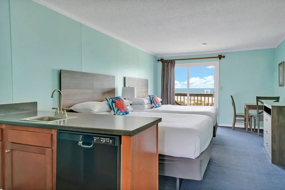 Admirals Quarters