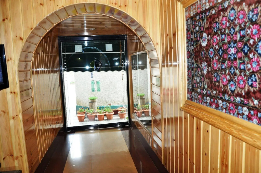 Hotel SADAF