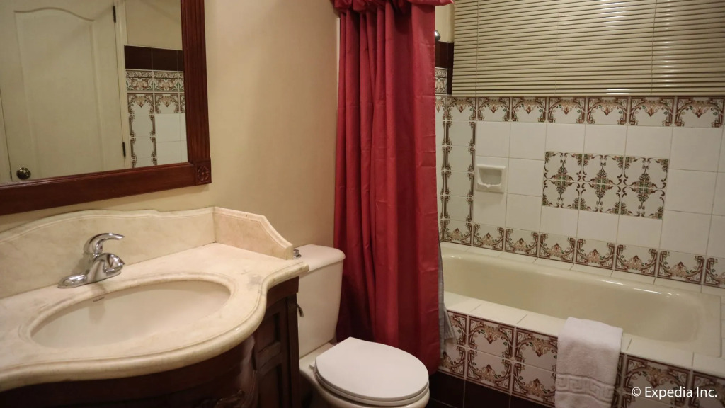 Sophia Suites Residence Hotel