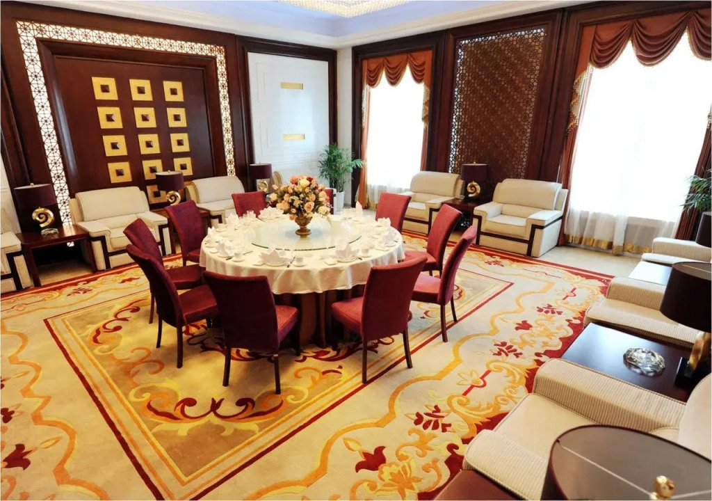 Guanghan Hotel