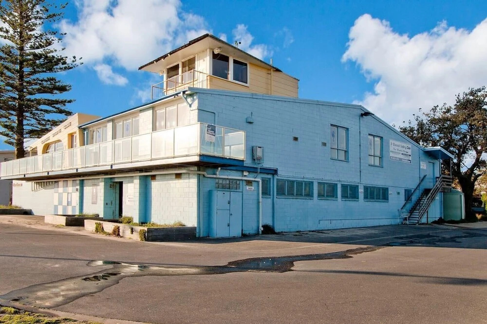 Elwood Seaside 2 Bed Retreat