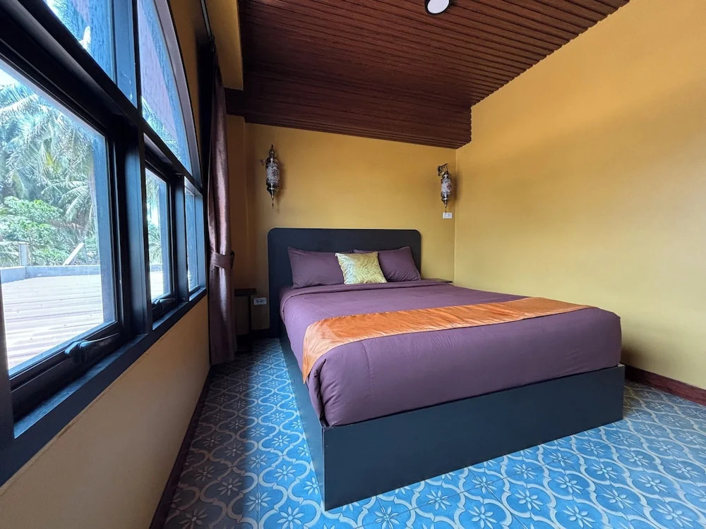 Phoenix Room