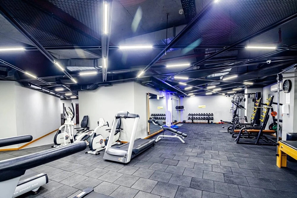 Modern 1bdr Residence With Pool, Gym & Parking