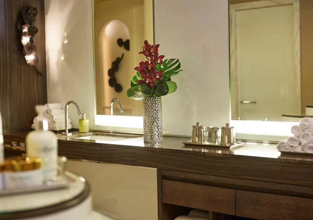 Hotel Bel-Air - Dorchester Collection