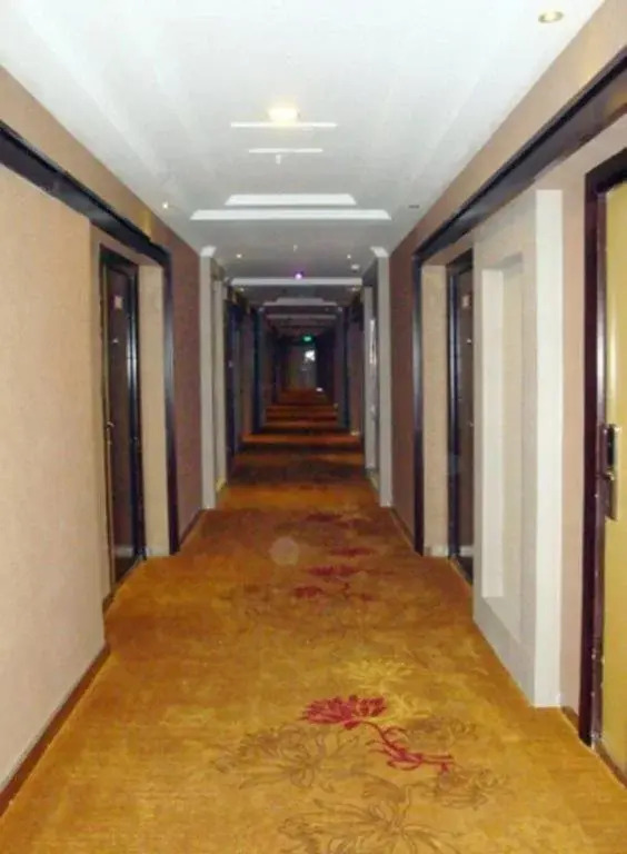 Dizhonghai Sunshine Hotel