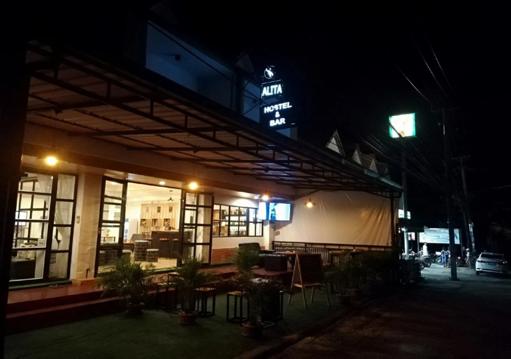 Alita Hostel&Bar