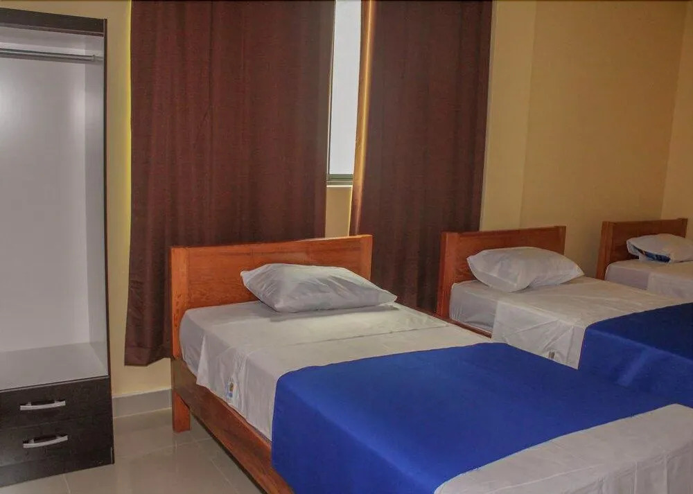 Hostal Cordillera Azul