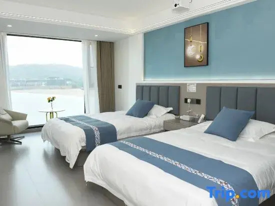 Golden Harbour B&B
