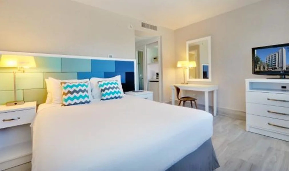 Parc England Boutique Hotel