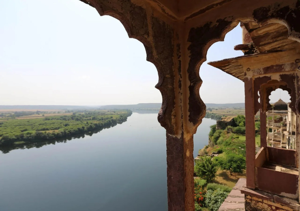 Bhainsrorgarh Fort