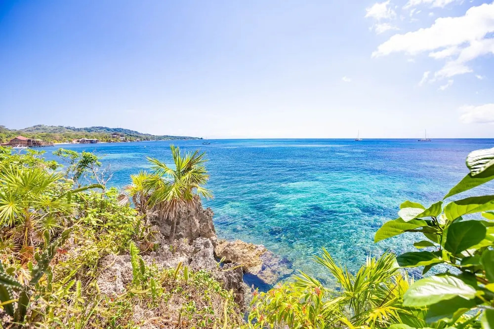 Stunning Views At - Villa Aire 1 Bedroom Apts by RedAwning