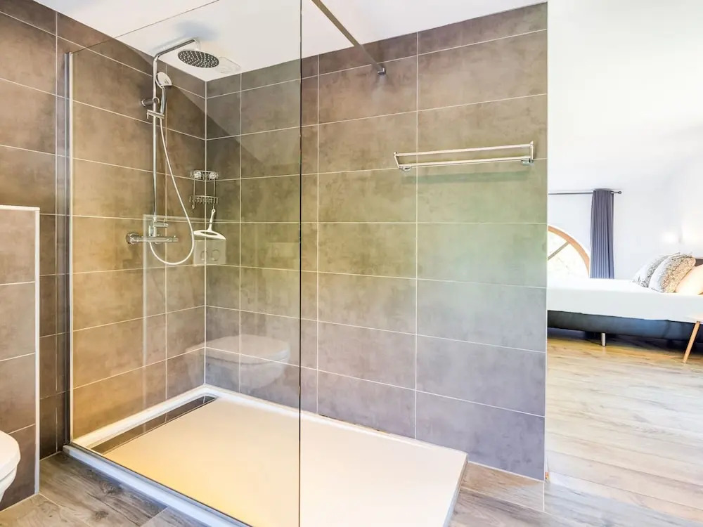 Villa in Ardennes With Pool and Nature Nearby
