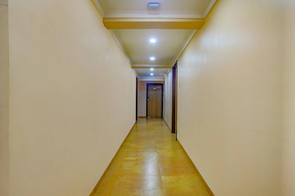 FabHotel Pishori - Vijay Nagar