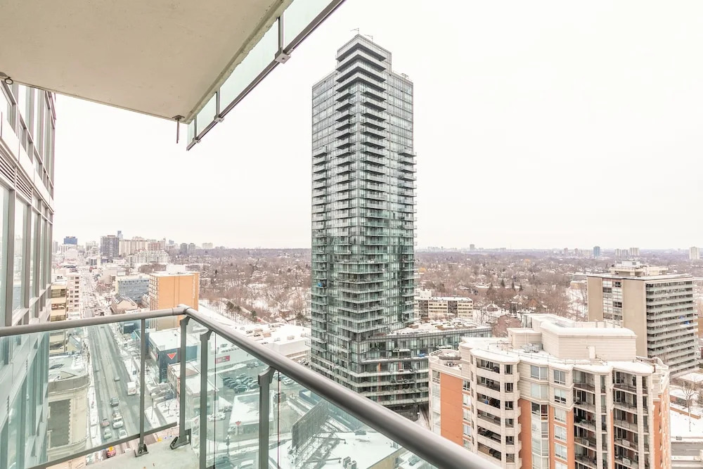 Perfect 1BR Executive Suite Yorkville