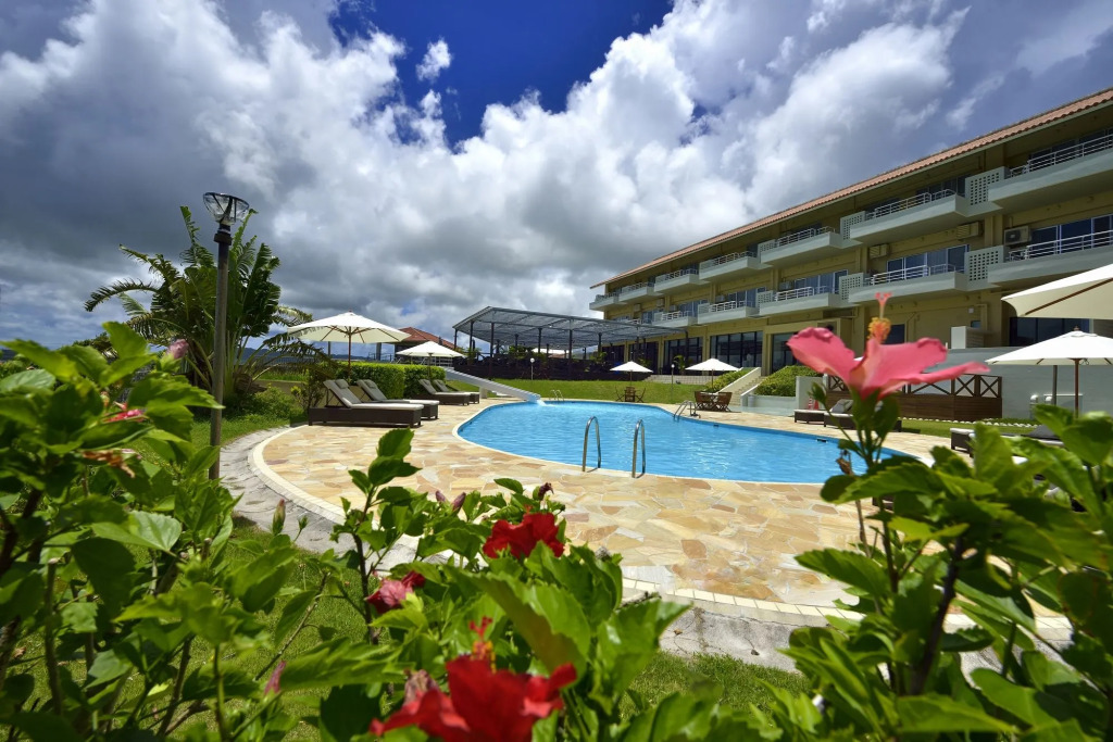 THE NEST ISHIGAKI