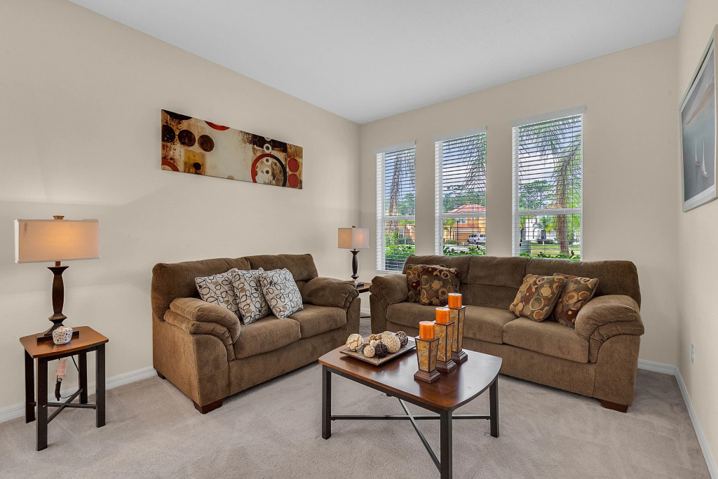 5 Bd 35 Ba Bella Vida 361 Lf