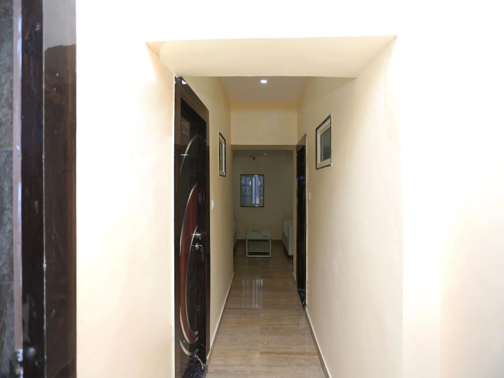 OYO 15530 Hotel G S Residency