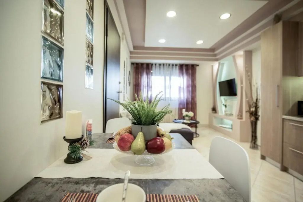 'The Ivory' House Project In Athens