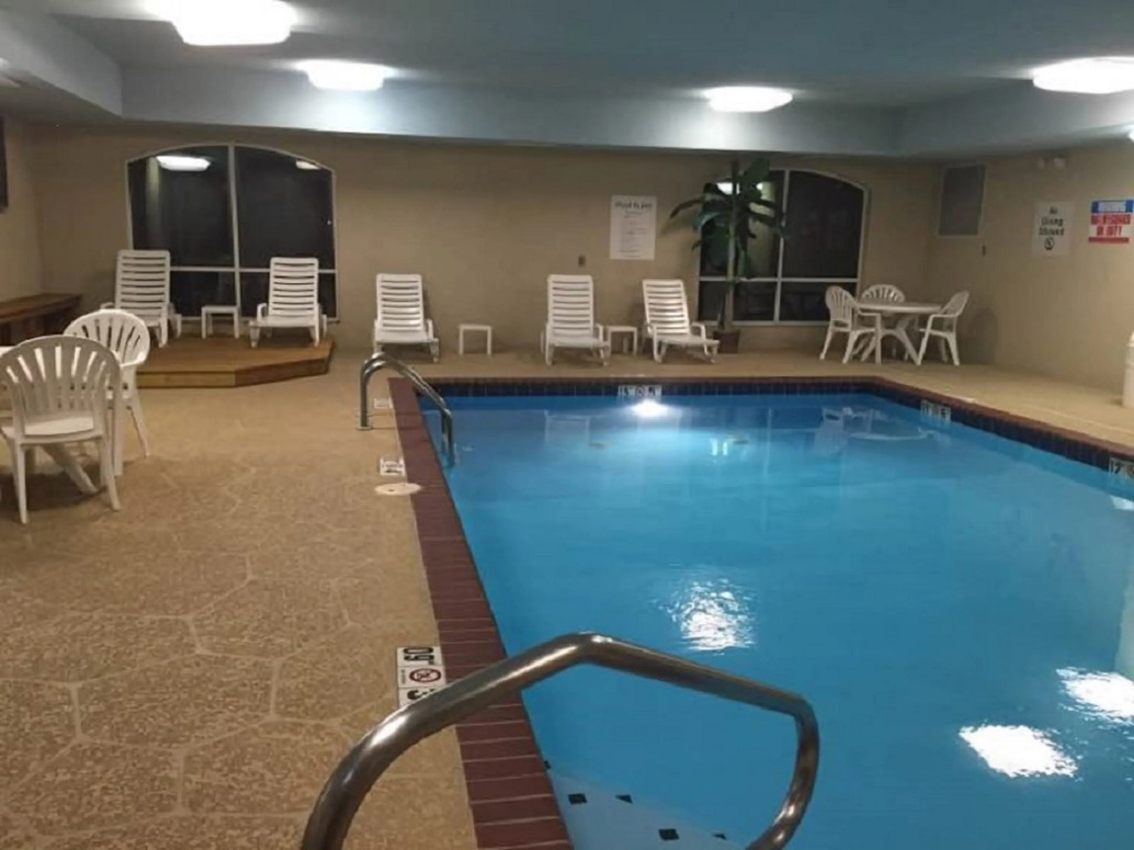 Holiday Inn Express Hotel & Suites Malvern by IHG