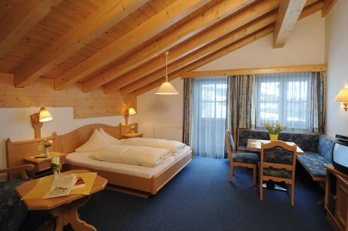 Hotel Camona & Apart Walserhof
