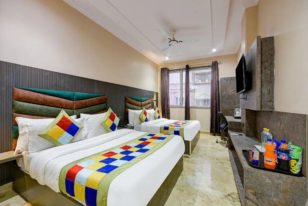 Hotel Pearl Plaza - Paharganj - New Delhi