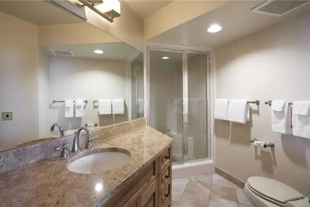 Ski in, Ski out, 2 Bedroom Luxury Residence in Snowmass Village
