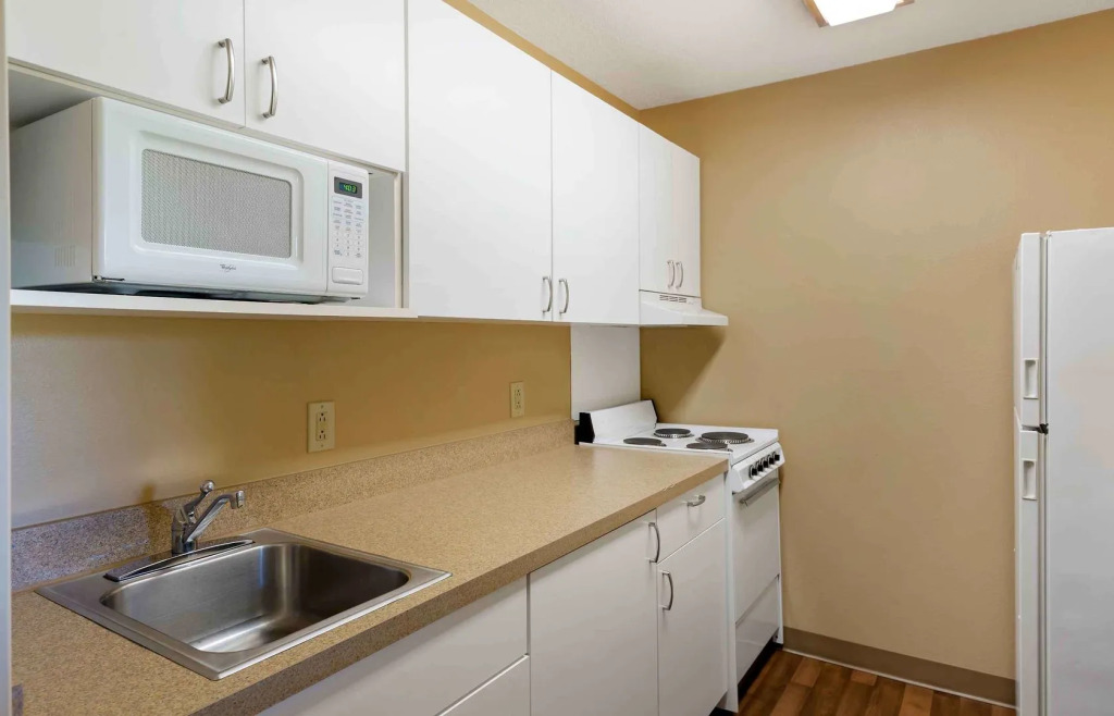 Extended Stay America Suites - Hartford - Farmington