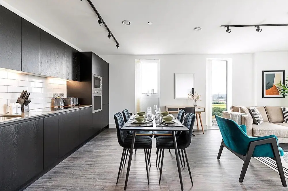 Luxurious West London Apartment