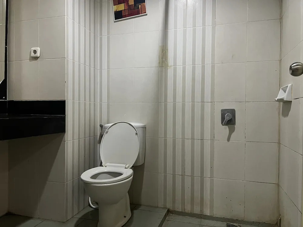 Hotel O Tri Homestay