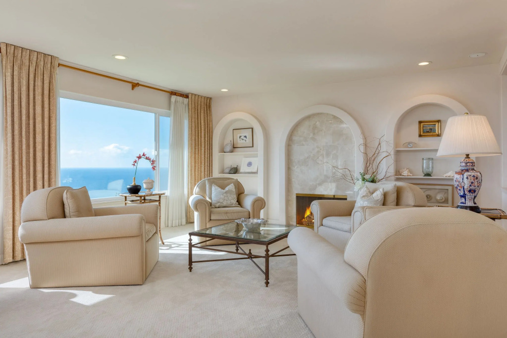 Cove Watch by Avantstay A+ Views w/ Private Pool