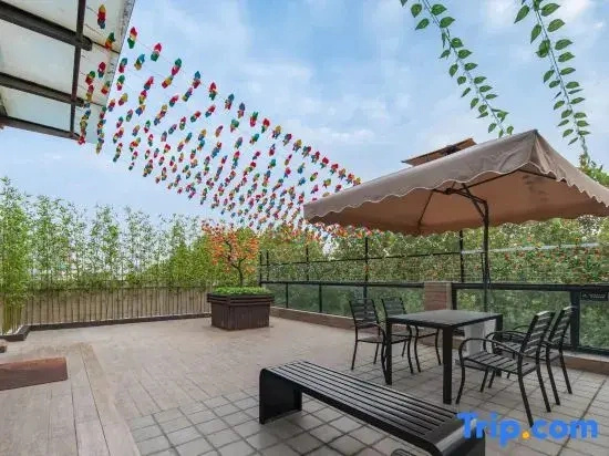 Jingyi Mingtang Homestay Hotel