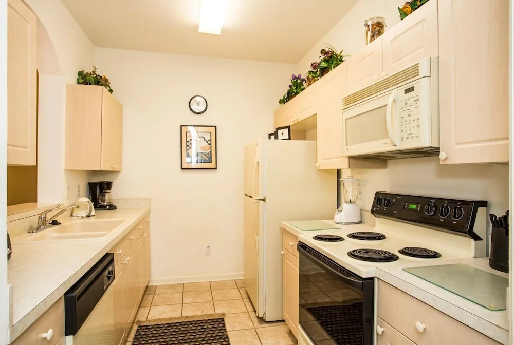 Economic 3 Bed In Windsor Palms - 8101.105 3 Bedroom Condo by RedAwning