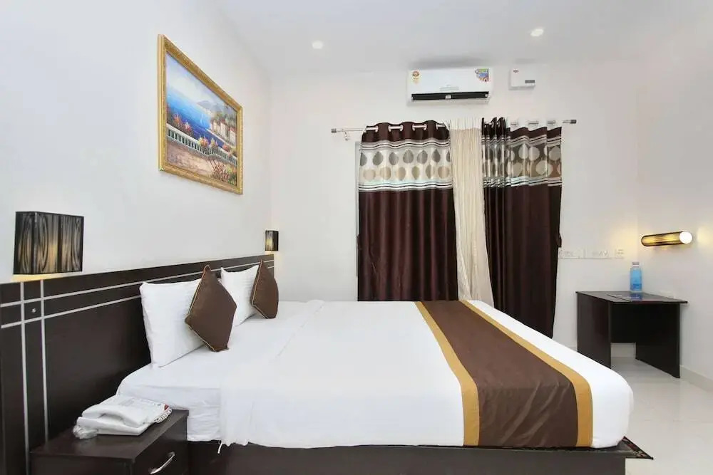 Kp Suits by OYO Rooms