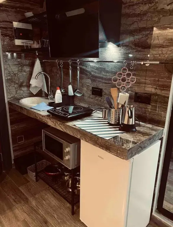 Deluxe Room 01