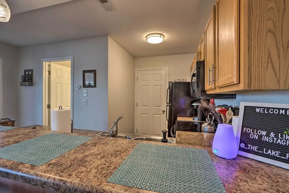 Scenic, Convenient Lake of the Ozarks Resort Condo