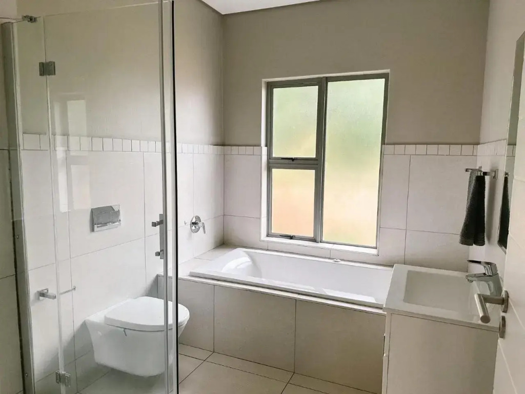 Zimbali Wedge - Unit 11