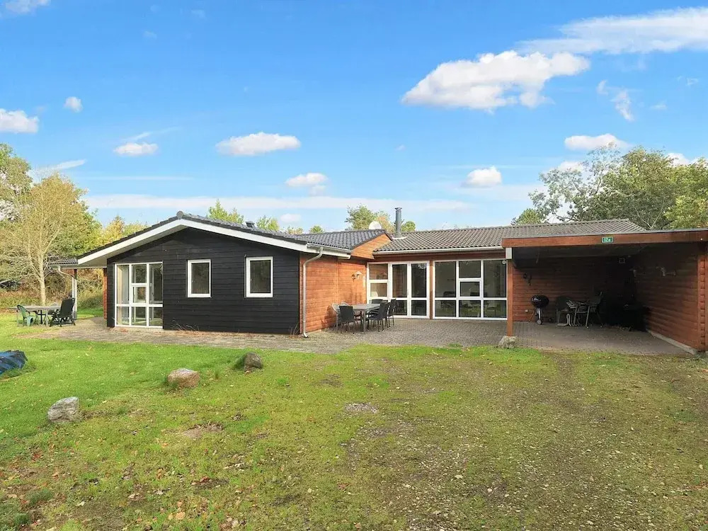8 person holiday home in Blåvand
