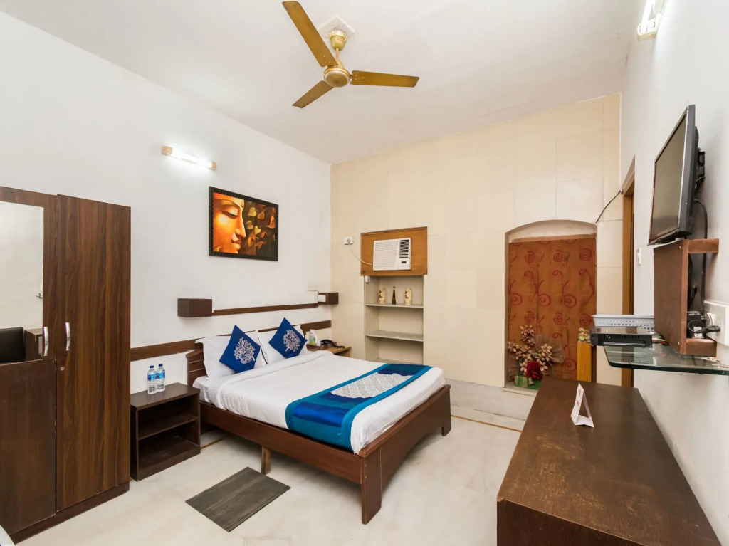 Inspirasun Kalighat by OYO Rooms