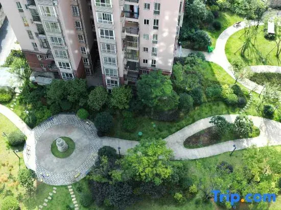 MDL Apartment
