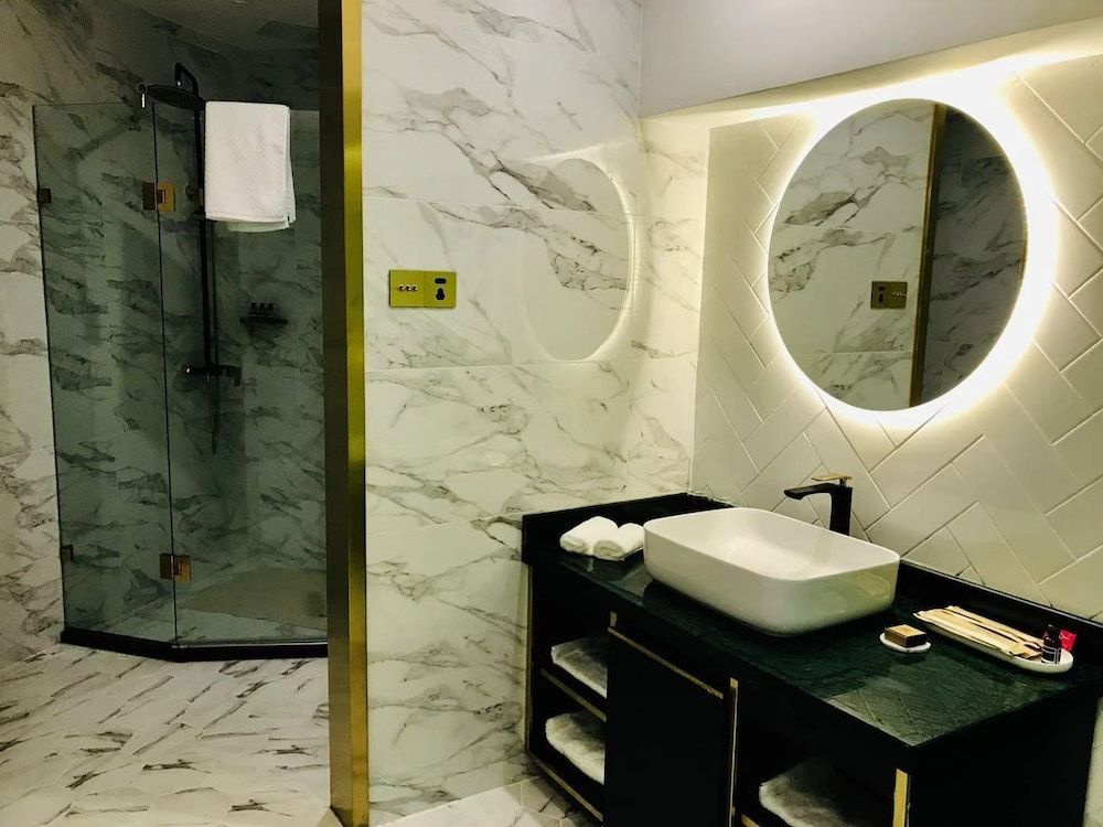Moon and Chalice Boutique Hotel