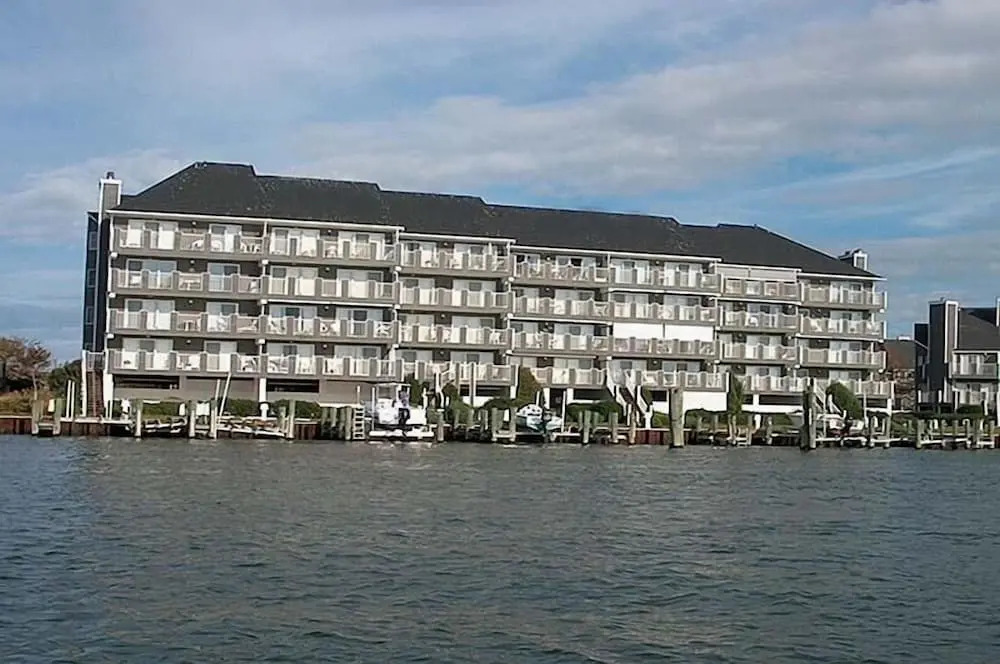 Harbour Island 302l 2 Bedroom Condo