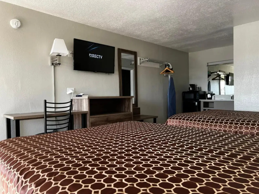 Regency Inn