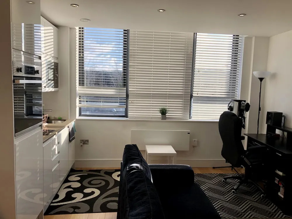 Comfort Stay Apartment in the heart of Haywards Heath