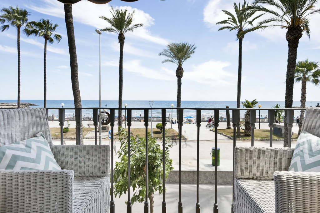 Sitges Group Ocean
