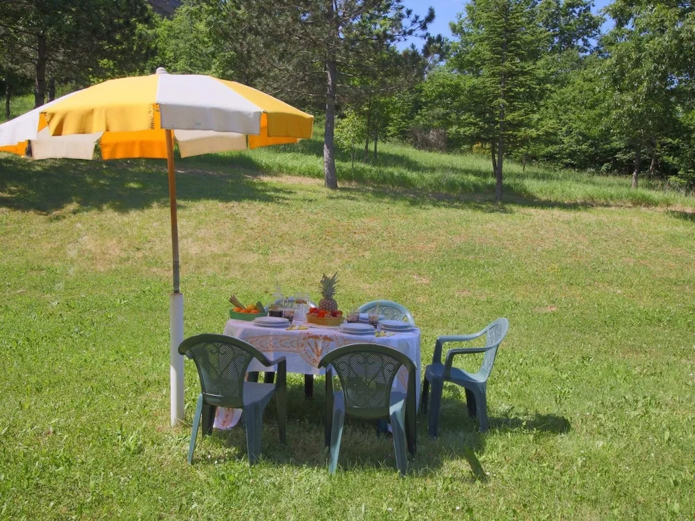 Apartment in Marche With Pool Access